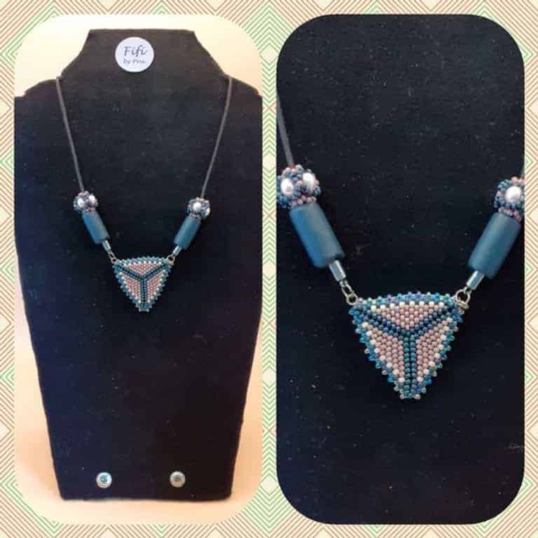 Blue and pink reversible necklace