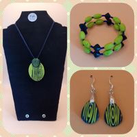Lime green and navy jewellery set