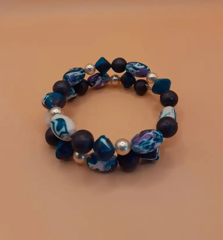 Lilac white turquoise bead bracelet