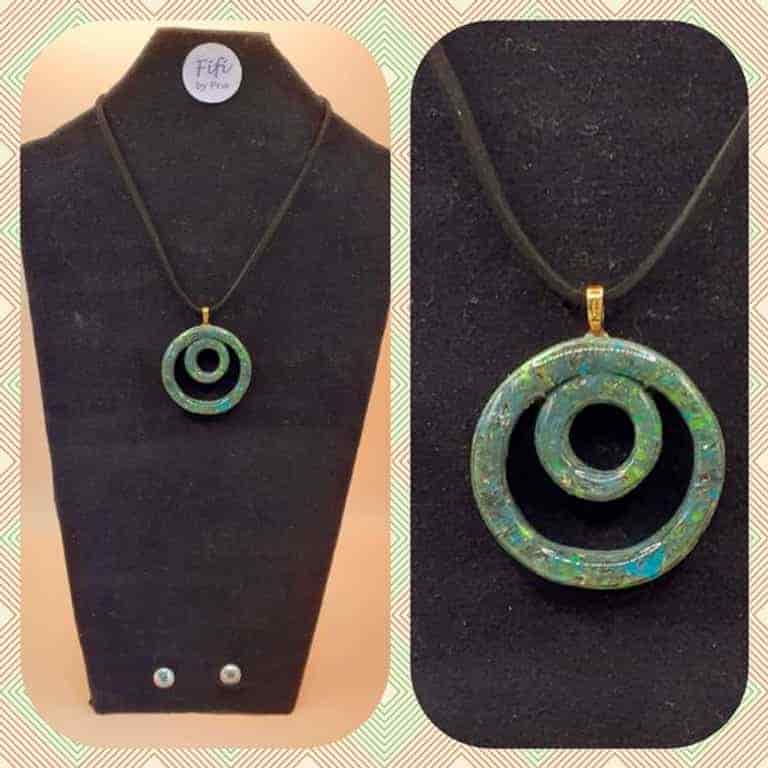 Green concentric circles