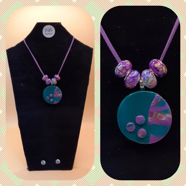 Purple green circles