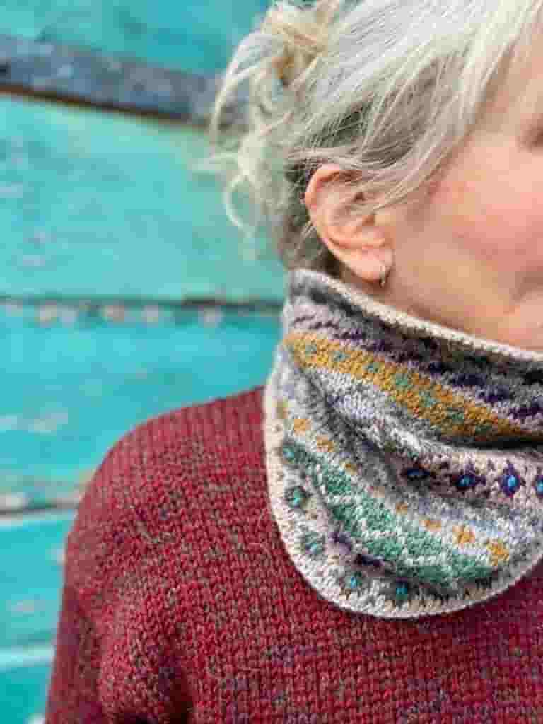 Winter Garden Cowl