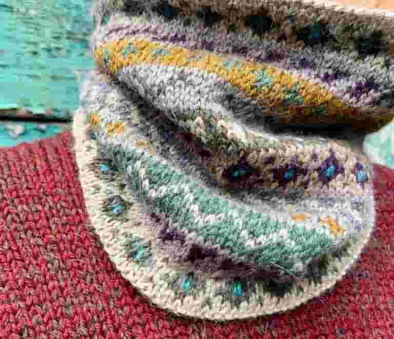 Winter Garden Cowl