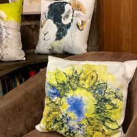 Seedhead design cushion