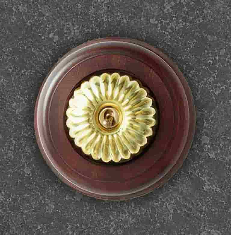 One gang round Osborne 2 way light switch
