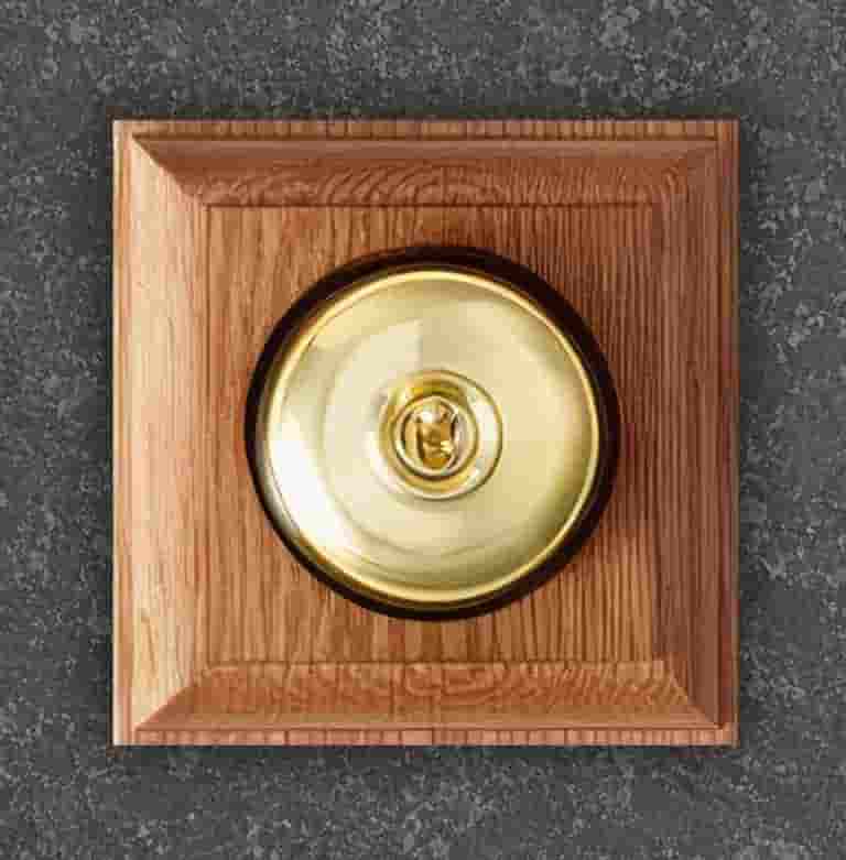 One gang Standen INTERMEDIATE light switch