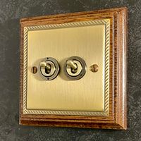 GFP202- Georgian Flat Plate Doubler Toggle Switch 2 Way